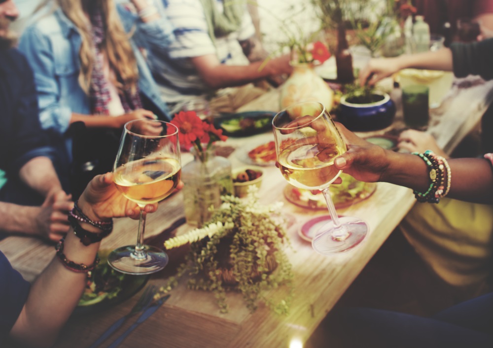Summer socials and entertaining staff – what you can claim as a business expense